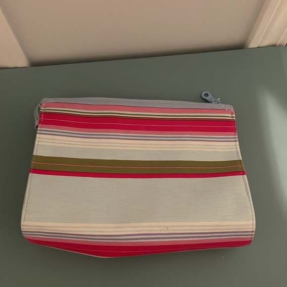 Makeup bag - Picture 4 of 5